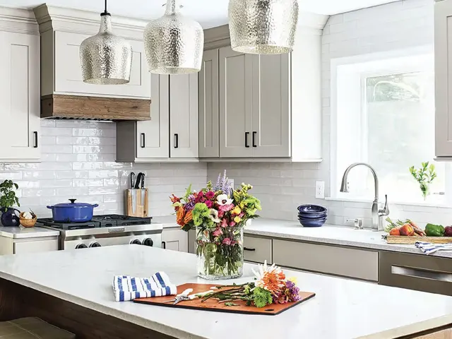 Eagle Fine Cabinetry